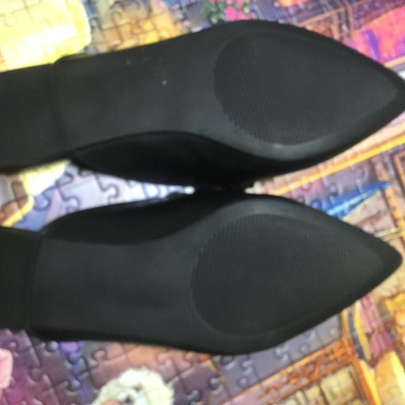 Steve Madden new without tags or box leather uppers Black with chain accents 8.5 - Picture 3 of 5